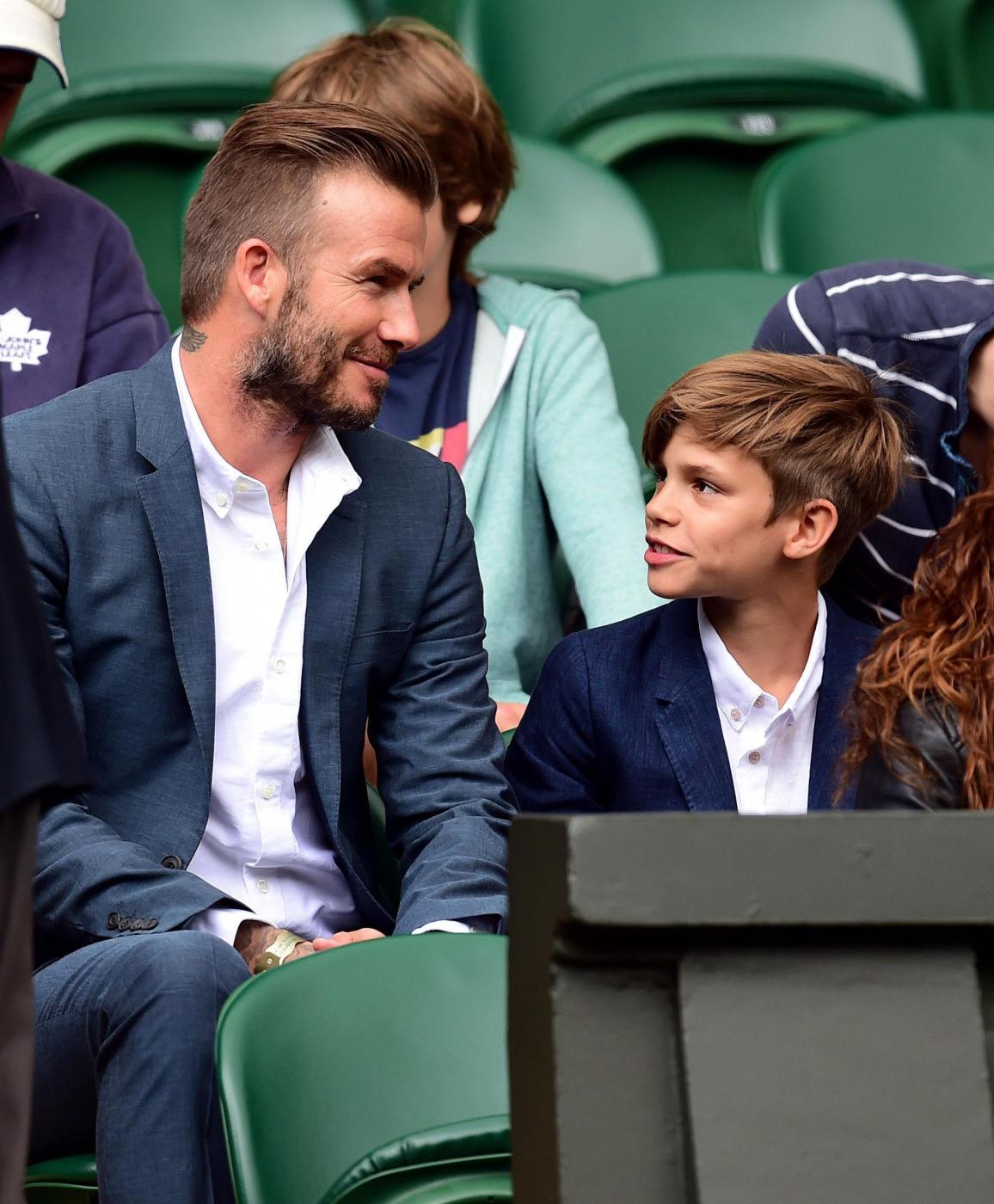 David Beckham papà ideale a Wimbledon con il figlio Romeo8 Ladyblitz David Beckham papà ideale a Wimbledon con il figlio Romeo8 Ladyblitz