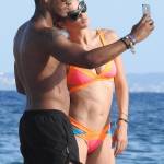 Doutzen Kroes, vacanze in Spagna col marito: corpo perfetto e muscoloso13