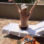 Patty Pravo senza veli: a 67 anni si mostra in topless FOTO