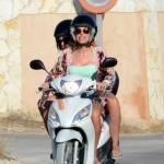 Ilary Blasi in vacanza a Formentera FOTO