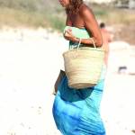 Cristina Parodi in tanga a Formentera FOTO