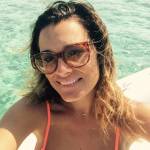 Alena Seredova in costume: selfie al mare FOTO