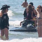 Daniela Santanchè cowgirl in mare sulla moto d'acqua 10