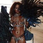 Rihanna, lato b in bella vista al carnevale delle Barbados FOTO 5