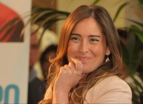 Maria Elena Boschi, sguardi complici con l'amico avvocato FOTO su Chi