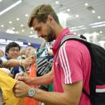 Marchisio, Buffon, Llorente, Pogba a Shanghai: arrivo in aeroporto FOTO 5