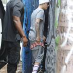Justin Bieber indossa calzini con scritto "Fuck you" FOTO 5