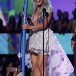 Britney Spears, abito scollato ai Teen Choice Awards 4