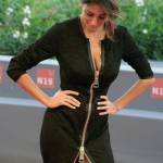 Cristina Buccino, sexy abito con doppio spacco a Venezia5