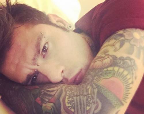 Fedez, il "dramma": ex fidanzata Giulia non gli fa vedere..."