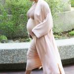 Kim Kardashian, abito color carne al sesto mese di gravidanza15