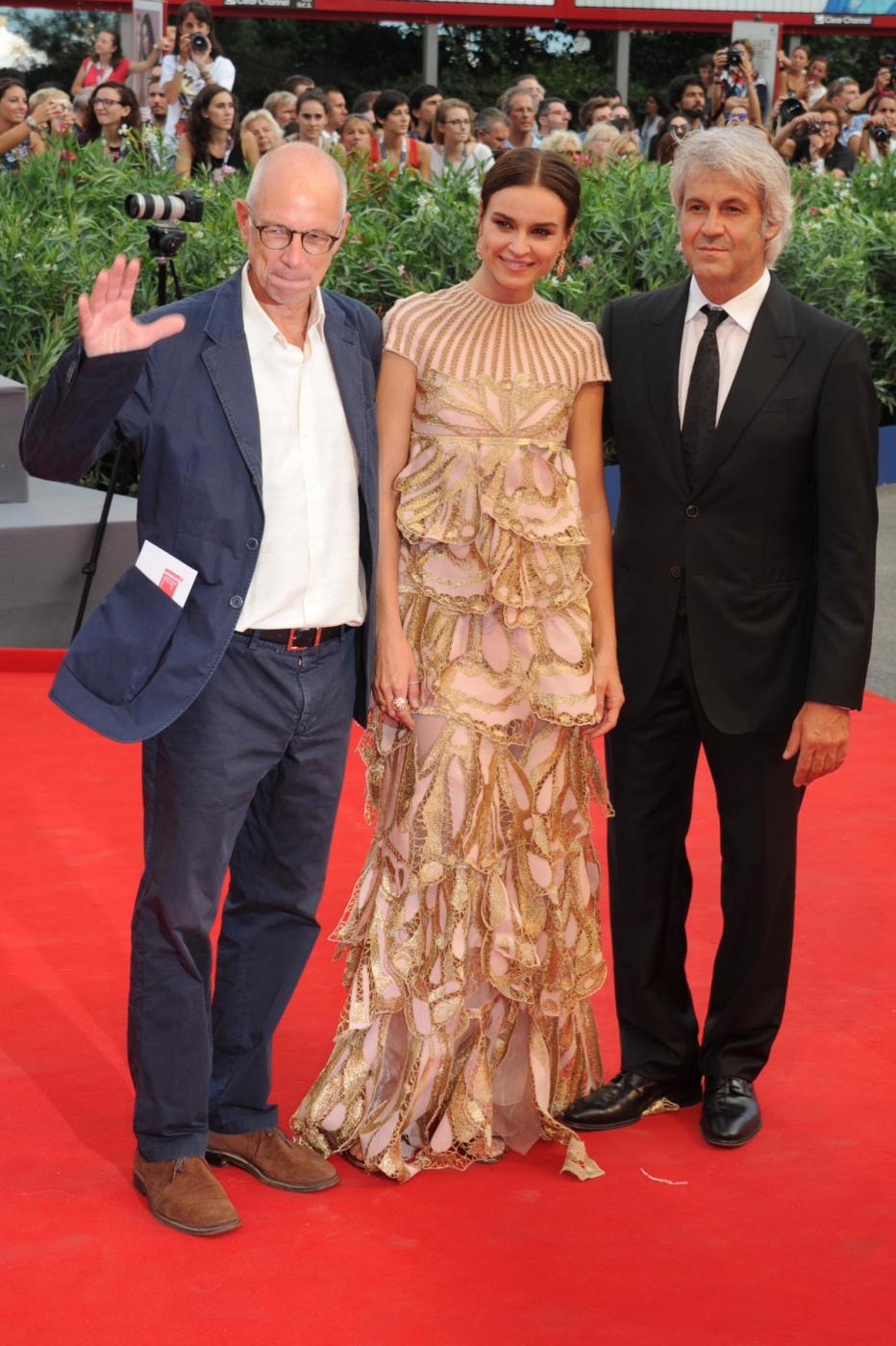 Kasia Smutniak in Valentino alla Mostra del Cinema di Venezia FOTO