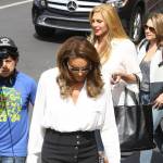 Caitlyn Jenner impeccabile: longuette e tacchi a Beverly Hills FOTO