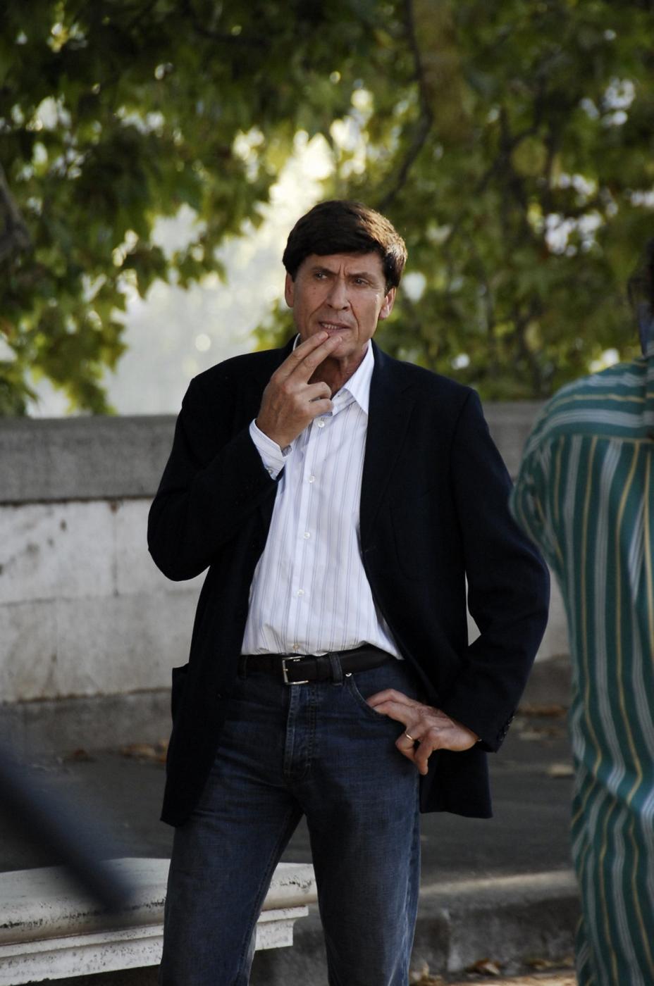 Gianni Morandi com'era e com'è: FOTO del cantante