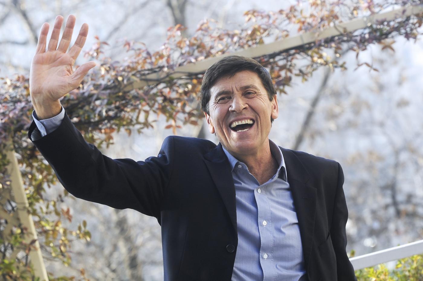 Gianni Morandi, dopo l'estate in arrivo nuovo album