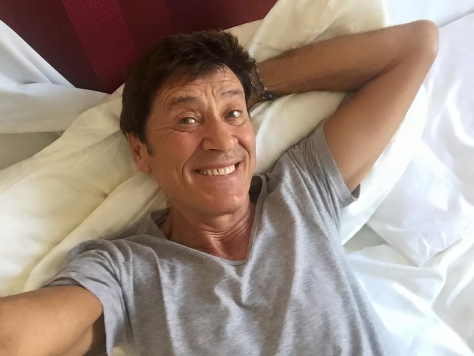 Gianni Morandi com'era e com'è: FOTO del cantante