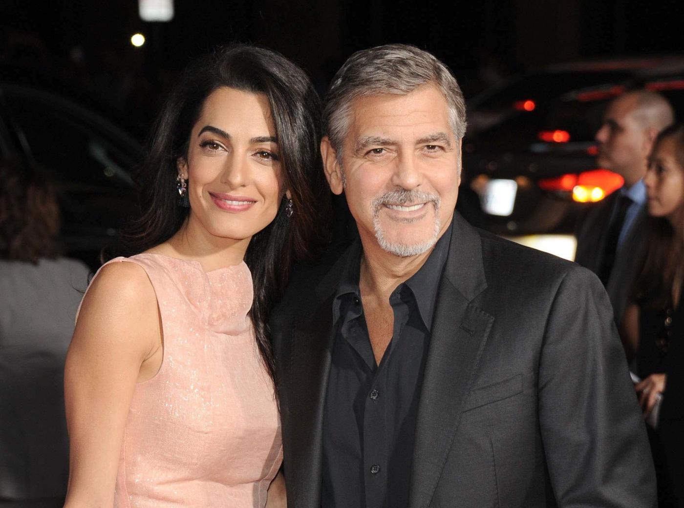 Amal Alamuddin, marito George Clooney confessa: "Ogni tre ore...