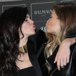 Gigi Hadid e Kendall Jenner posano per la collezione H&M FOTO vbb
