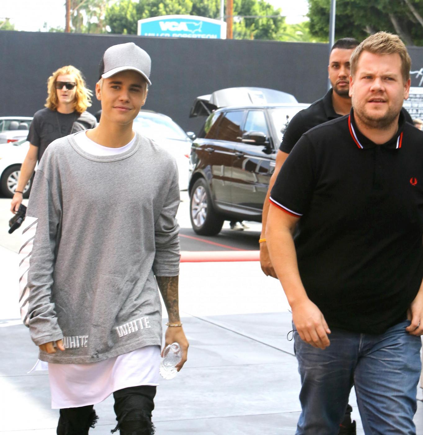 Justin Bieber e James Corden insieme a Los Angeles FOTO