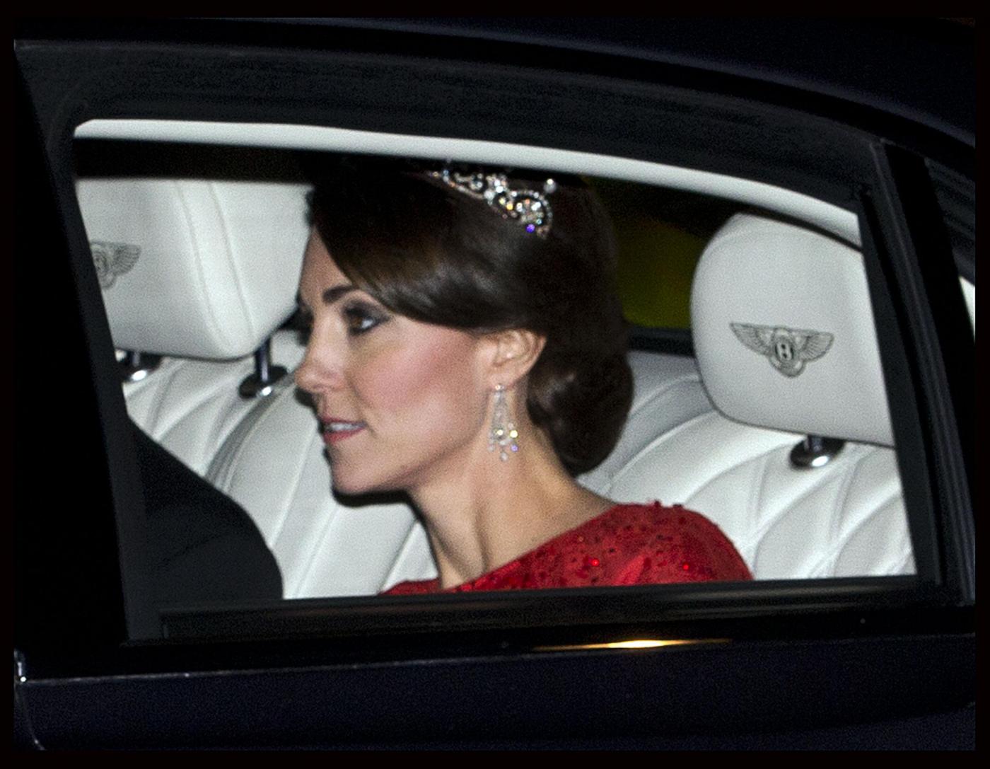 Kate Middleton e il mistero della corona...FOTO