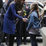 Kate Middleton-Mary di Danimarca: uguali in abito blu FOTO