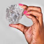 Botswana, diamante da 1111 carati: il più grande ultimi 100 anni