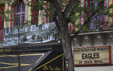 Eagles of Death Metal su attentati Parigi: "Siamo sconvolti"