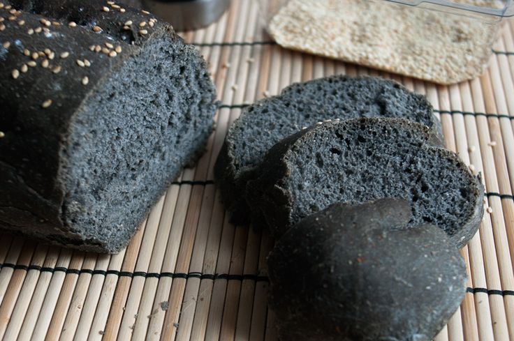 "Pane nero cancerogeno", allarme sul carbone vegetale