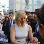 Jennifer Lawrence: look total white a Hollywood FOTO 1