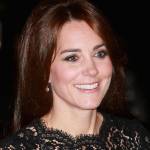 Kate Middleton copia Monica Bellucci: stesso vestito FOTO m