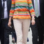 Regina Maxima d'Olanda: chic con la blusa multicolor FOTO
