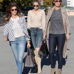 Gigi Hadid: jeans e maxi stivali color panna FOTO 4