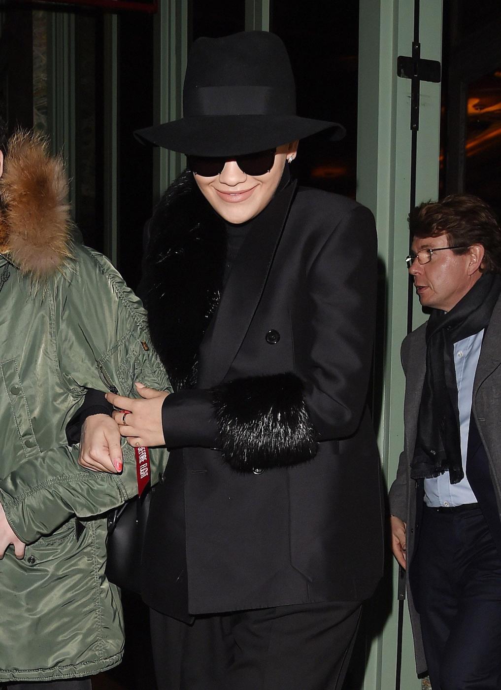 Rita Ora con il fratello Don a Londra FOTO