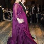 Nobel, principessa di Svezia incinta con abito a vita alta5