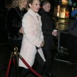 Kate Moss chic con la pelliccia bianca3