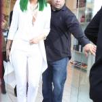Kylie jenner con i capelli verdi FOTO 11
