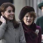 Kate Middleton, cappottino Reiss e abito Emilia Wickstead FOTO