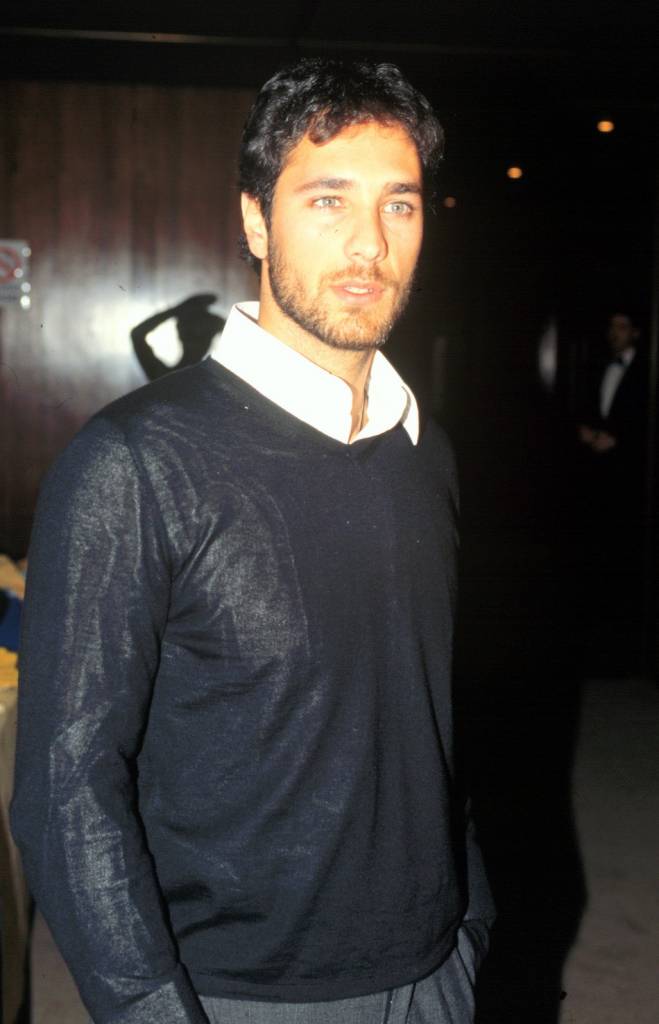 FOTO Raoul Bova prima e dopo: come era?