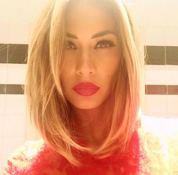 Letizia Ortiz, Melissa Satta: caschetto al top FOTO