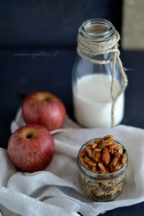 Granola Croccante per una colazione sana e piena di energia
