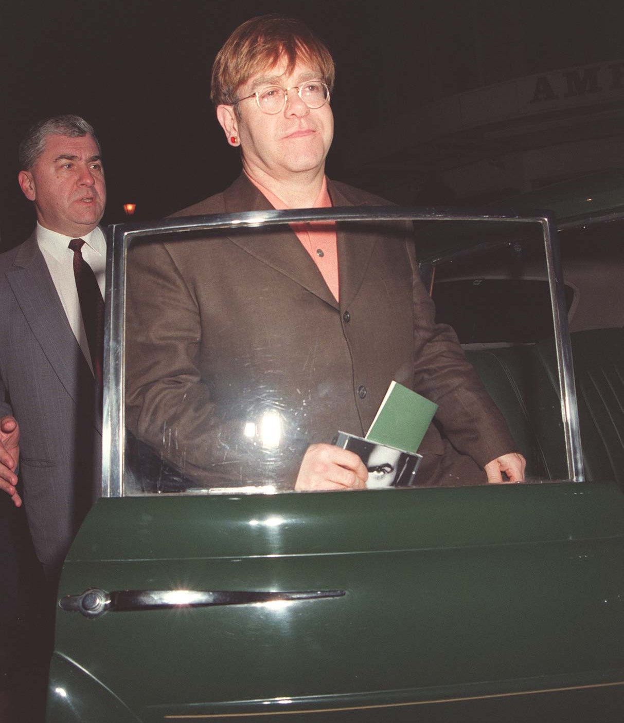 Elton John FOTO com'era e com'è: vita privata e curiosità