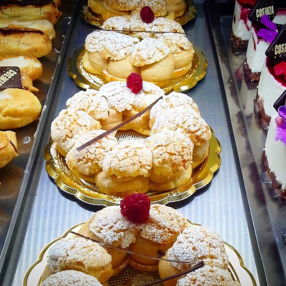 Pasticceria "Cosenza Kaffè" per perdersi in un dolcissimo mondo