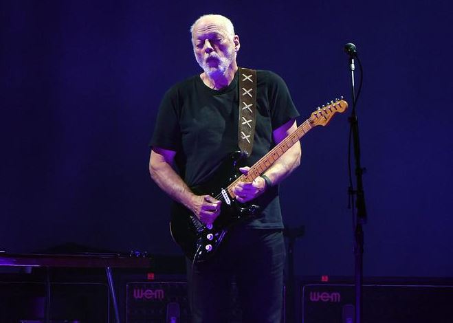 David Gilmour canterà al Circo Massimo: ecco le date