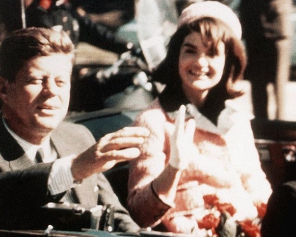 La "maledizione" di Jackie Kennedy e tragedie di nobili inglesi. Sembra che...