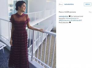 Martina Stoessel (Violetta) diva: elogiata da una casa di moda