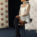 Martina Stoessel (Violetta) look da urlo: gambe in bella vista