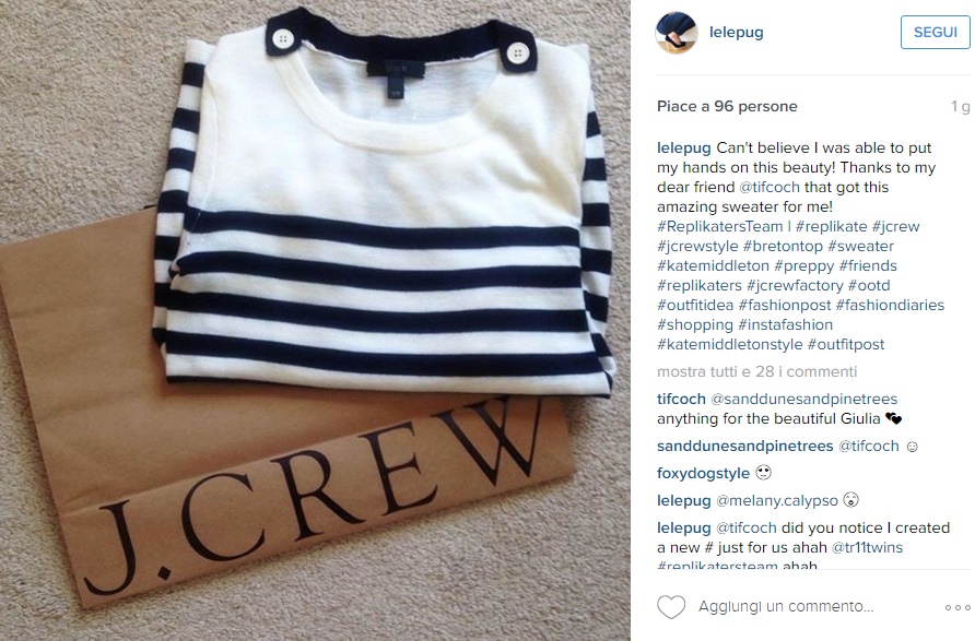 Kate Middleton, look casual: maglioncino a righe e jeans FOTO