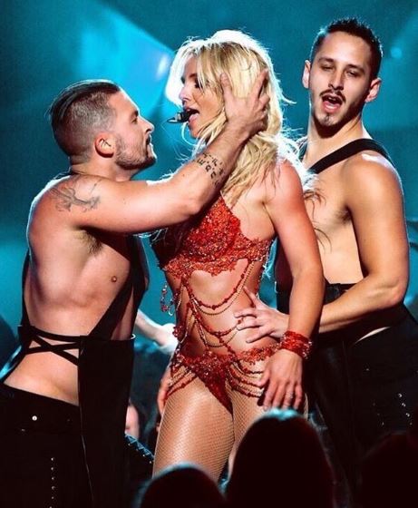 Britney Spears più in gran forma ai Billboard VIDEO FOTO