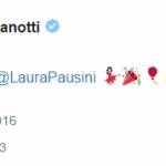 Laura Pausini, complenno: festa a sorpresa, "Me ne sento..."