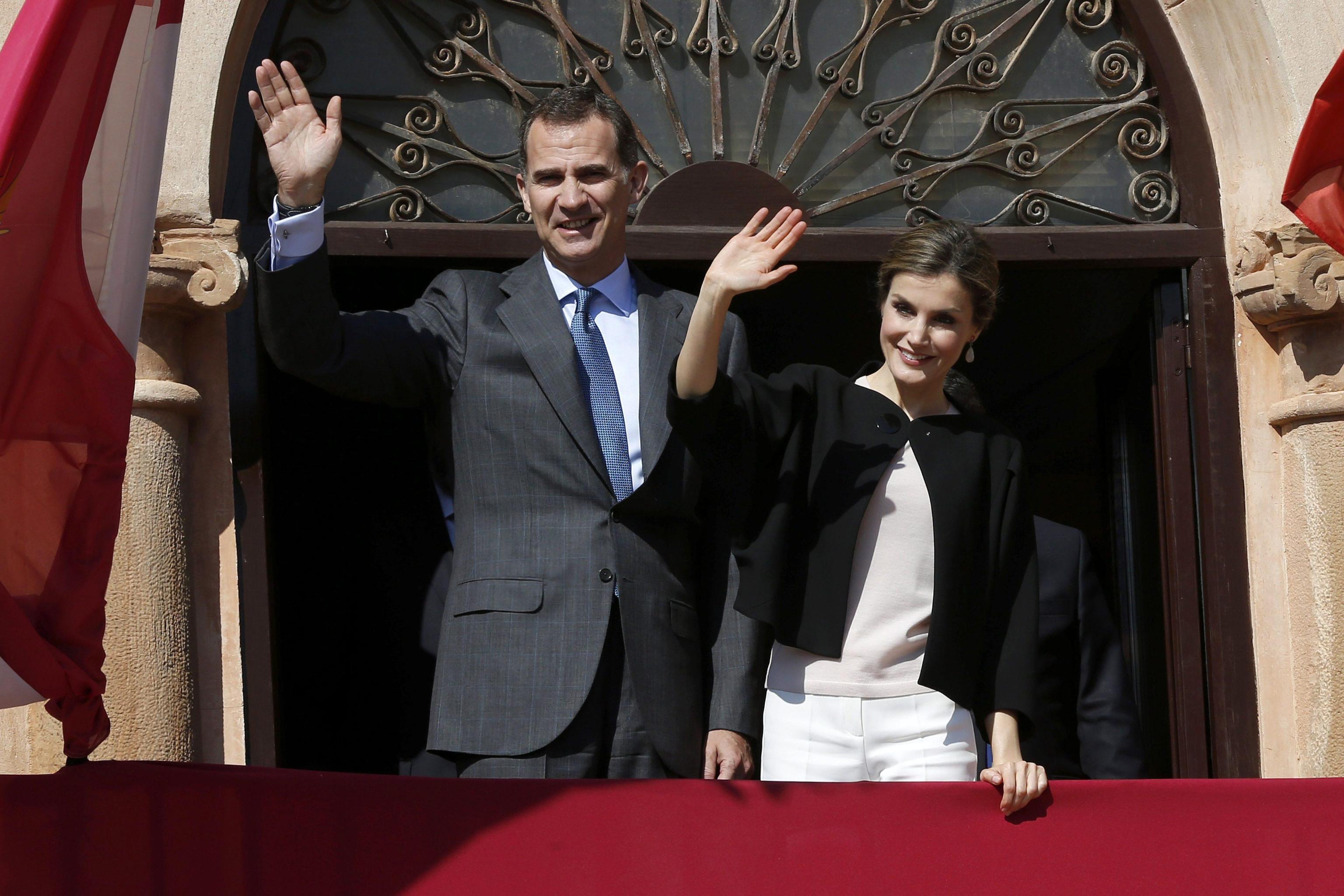 Letizia Ortiz e Felipe VI: anniversario di nozze separati: il motivo